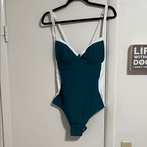 SUUKSESS Womens One Piece Swimsuit Sexy Crisscross Back Bathing Suit